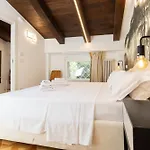 Bolognaroomscom - Isaia Garden Private Garden Bath Holiday home *