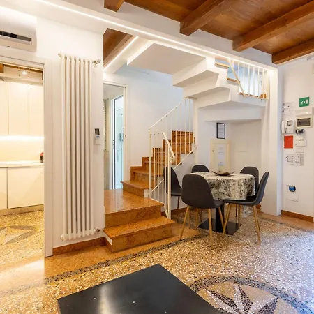 Isaia Garden - Bolognarooms Holiday home